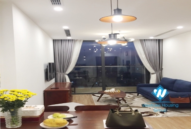 One bedroom apartment for rent at s3 Vinhome Sky Lake.